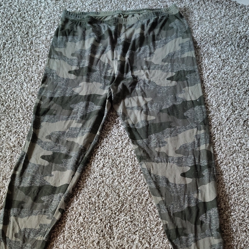 SO Green and Gray Jogger Sweatpants with Urban Camo